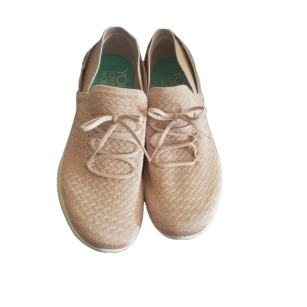 *You by Skechers WALK